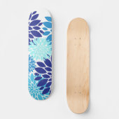 かわいらしく青いティール(緑がかった色)のターコイズによっては花の芸術が開花します スケートボード (正面)