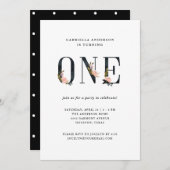 かわいらしく黒い花の文字|の最初誕生会 招待状 (正面/裏面)