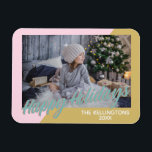 かわいらしと幾何モダン的ハッピーホリデー写真 マグネット<br><div class="desc">この写真とかわいらしGeometric Happy Holidays Photo Magnetを追加パーソナライズされたしお気に入りのて。</div>