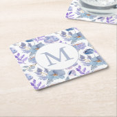 かわいらしほこりっぽい青薄紫水彩フローラモノグラム スクエアペーパーコースター (アングル)