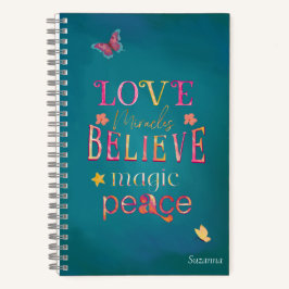 かわいらしタイポグラフィ蝶ピンクの名前 ノートブック