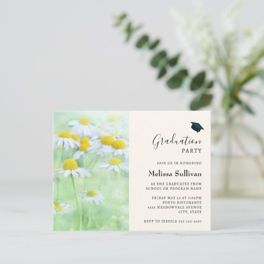 かわいらしデイジー卒業招待状 ポストカード (スタンド正面)