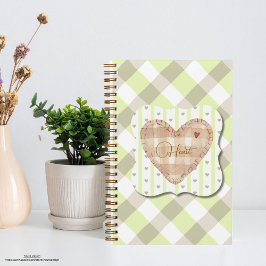 かわいらしハート2層の背景の緑 ノートブック