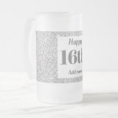 かわいらしパーソナライズされた誕生日グラスのマグギフト16th フロストグラスビールジョッキ (正面左)