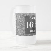 かわいらしパーソナライズされた誕生日グラスのマグギフト16th フロストグラスビールジョッキ (正面左)