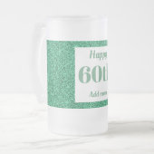かわいらしパーソナライズされた誕生日グラスのマグギフト60th フロストグラスビールジョッキ (正面左)