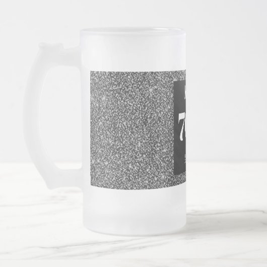 かわいらしパーソナライズされた誕生日グラスのマグギフト70th フロストグラスビールジョッキ (左)