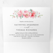かわいらしピンク水彩牡丹とバラ結婚ズ 三つ折り招待状 (内部最初)