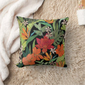 かわいらしフローラの装飾的な目を引く クッション (ブランケット)