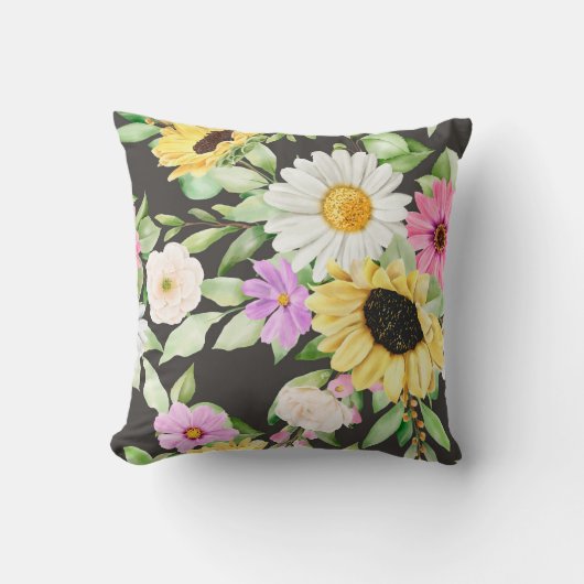 かわいらしフローラの装飾的な目を引く クッション (正面)