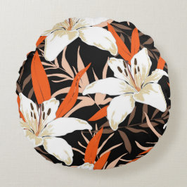 かわいらしフローラの装飾的な目を引く ラウンドクッション