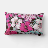 かわいらしフローラの装飾的な目を引く ランバークッション (裏面)