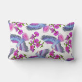 かわいらしフローラの装飾的な目を引く ランバークッション (裏面)