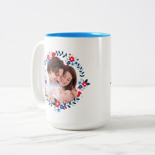 かわいらしモダンフローラリースカスタム写真 ツートーンマグカップ (正面左)