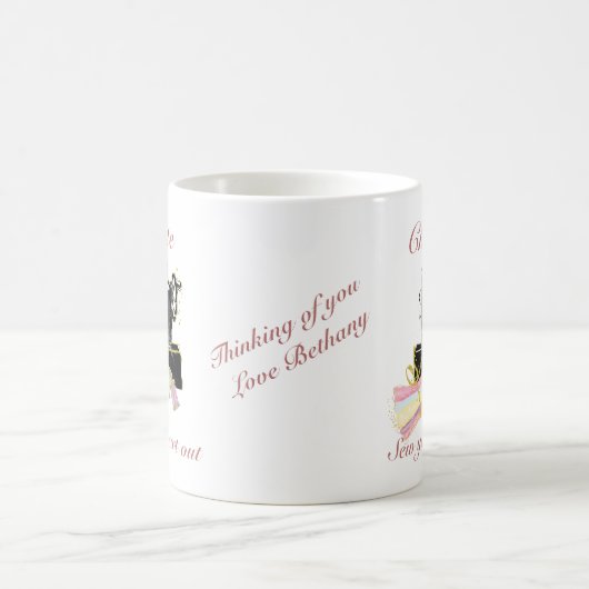 かわいらしヴィンテージ裁縫機及び引用文ホワイト コーヒーマグカップ (中央)