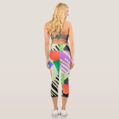 かわいらし抽象芸術恋人かわいいカラーリング幾何学模様 カプリレギンス (裏面)