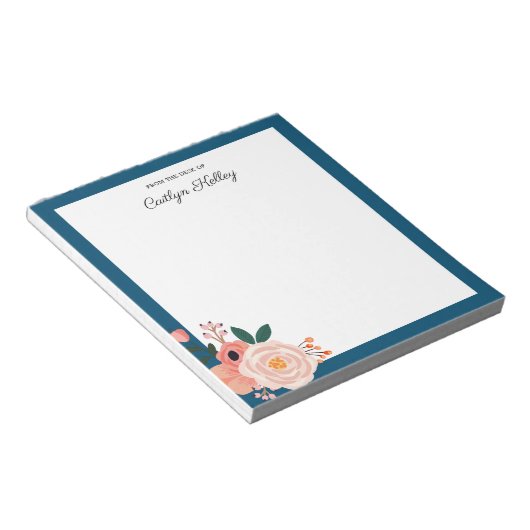 かわいらし机の花パーソナライズされた ノートパッド (アングル)