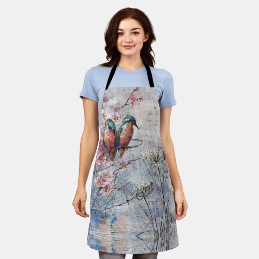 かわいらし絵を描金魚花 エプロン (着用した状態)