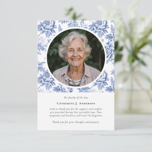かわいらし花模様写真悔やみや弔慰葬祭記念碑 サンキューカード (スタンド正面)