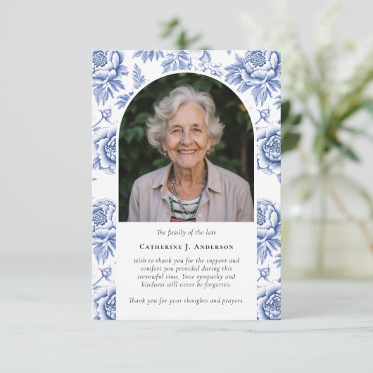 かわいらし花模様写真悔やみや弔慰葬祭記念碑 サンキューカード (スタンド正面)