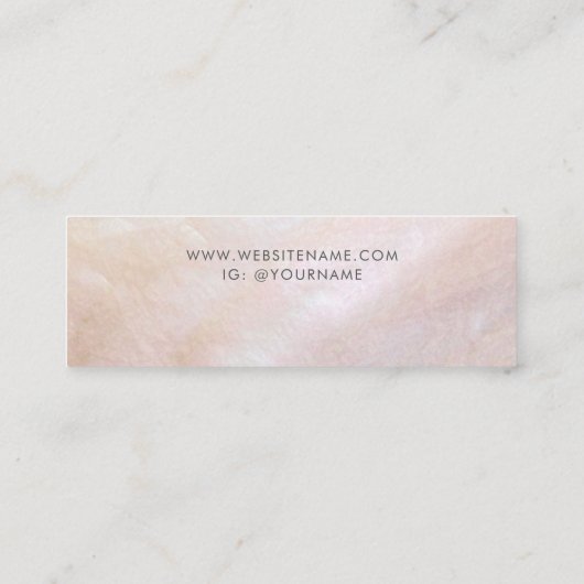 かわいらし赤面ピンクマザーオブパールディスプレイ スキニー名刺 (裏面)