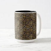 かわいらし黒と金ゴールドのケルト結び目模様 ツートーンマグカップ (正面右)