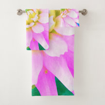 かわいらしPink、White、Yellow Cactus Dahliaマクロ