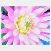 かわいらしPink、White、Yellow Cactus Dahliaマクロ フリースブランケット (正面(横))