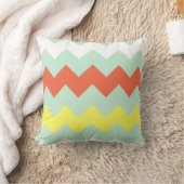 がっしりしたシェブロン-ミントか珊瑚または日光 クッション (ブランケット)
