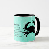 がんカニのシンボルパープル占星術コーヒーマグ マグカップ (正面右)