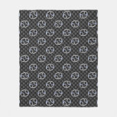 がん〔占星術の〕十二宮図サイン炭炭素繊維プリント フリースブランケット (正面)