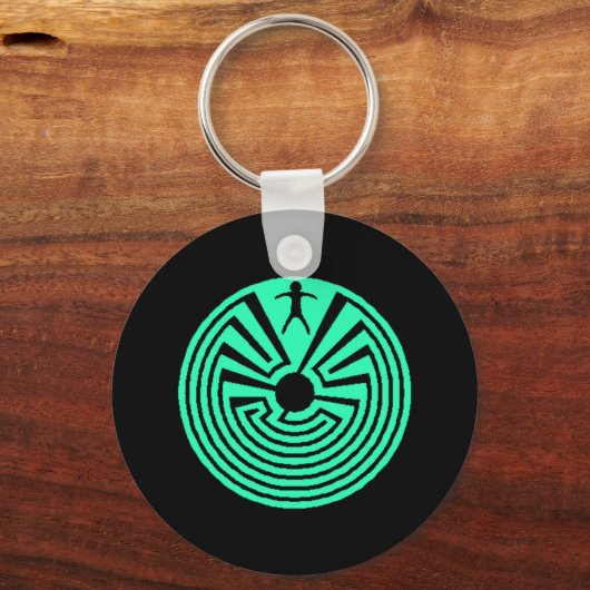~が円形の迷路の迷路の迷路の中にあるキーチェーン キーホルダー (正面)