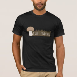 きのこ探しに燃える 森のネイチャーユーモア Tシャツ