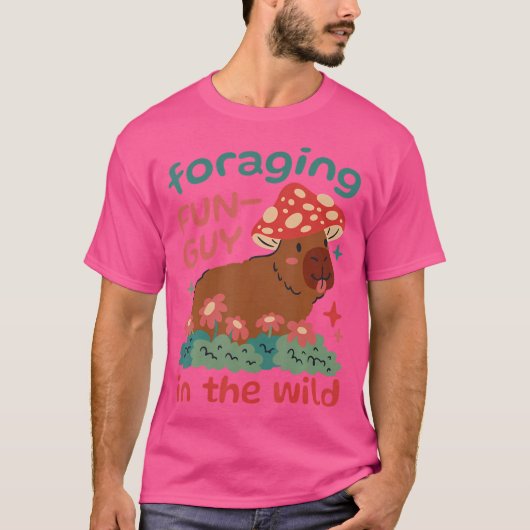 きのこ狩りのカピバラ Tシャツ (正面)