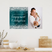 きらきらとしたシルバー・ブルー・ターコイズの婚約お祝い ポスター (キッチン)