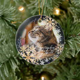 きらきらと輝く雪の結晶の写真 黒 オーナメント