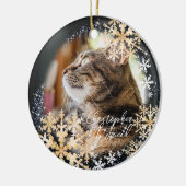 きらきらと輝く雪の結晶の写真 黒 オーナメント (左)