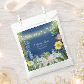 きらきら光る青い花の庭での花嫁のシャワー フェイバーバッグ (クリップ留めされた状態)