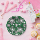 きらきら輝く銀緑のフェスティブな雪の結晶のパターン ペーパープレート (パーティー)