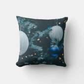 きらびやかなクリスマスツリーとクリスマスボール クッション (正面)