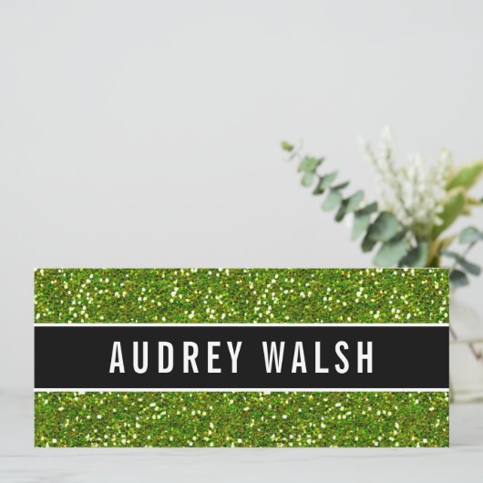 きらびやかなシックな緑のシークイン黒いギフト証明書 招待状 (スタンド正面)