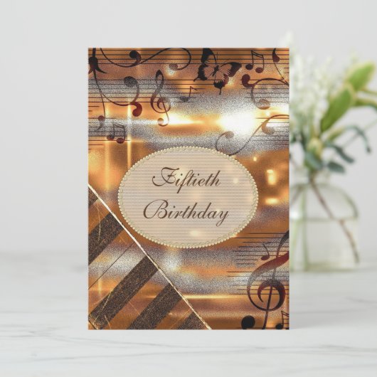 きらびやかなシルバー&金ゴールドミュージックノート50誕生日 招待状 (スタンド正面)
