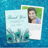 きらびやかなティール（緑がかった色）ブルーピーコックフェザーズスウィート16写真 サンキューカード