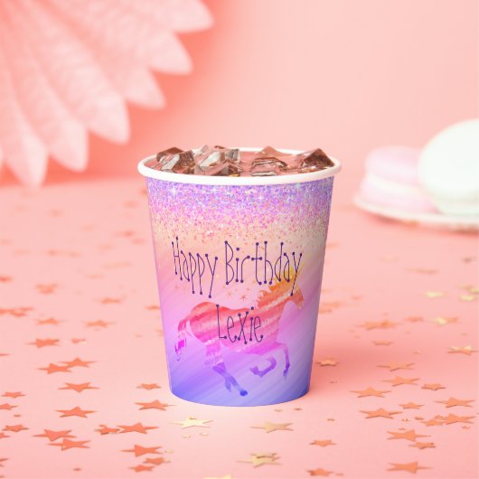 きらびやかなラベンダーとピンクユニコーン誕生日 カスタム 紙コップ (インサイチュ)