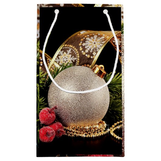 きらびやかな休日金ゴールドリボンシルバーボール抱き枕 スモールペーパーバッグ (裏面)