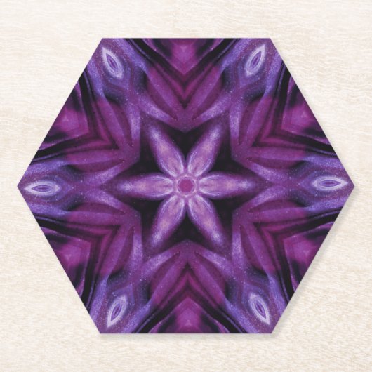きらびやかな紫の万華鏡のように千変万化するパターンハートグラデーション ペーパーコースター (正面)