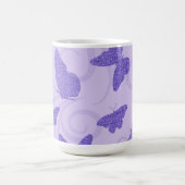 きらびやかな薄紫蝶 ツートーンマグカップ (中央)