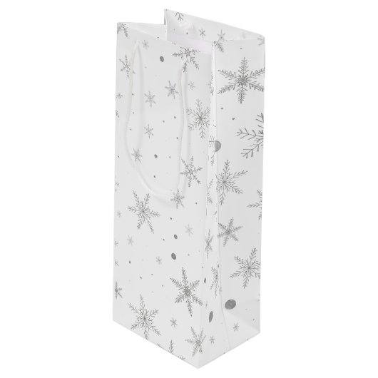 きらめきの雪片-銀製灰色及び白 ワインギフトバッグ (正面アングル)