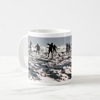 きらめくな海のPaddleboarders コーヒーマグカップ