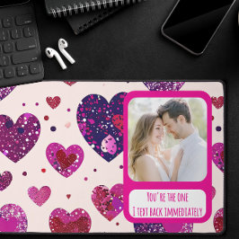 きらめくパープルハートテキストすぐに戻る デスクマット